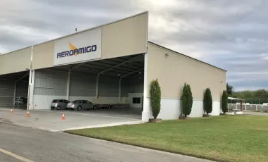 Bodega en venta en Entronque Laredo-Salinas Victoria, Apodaca, Nuevo León