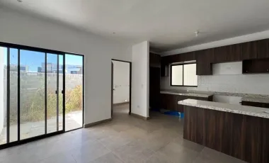 Casa en venta en Rinconada Colonial, Apodaca, Nuevo León