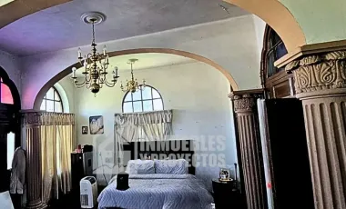 Casa en venta en San Nicolás de los Garza Centro, San Nicolás de los Garza, Nuevo León