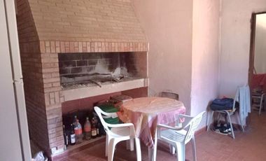 Casa en venta de tres dormitorios en Santa Teresa - Santa Fe