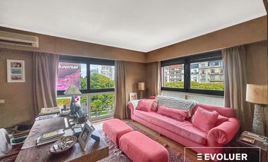 Venta departamento 4 dormitorios 2 cocheras. Palermo Chico