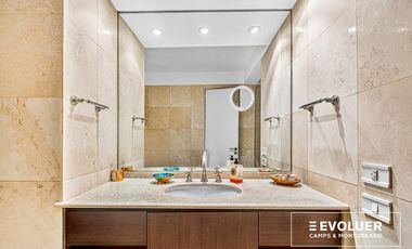 Venta departamento 4 dormitorios 2 cocheras. Palermo Chico