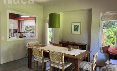 ALQ y VENTA | Refinada CASA Moderna c/Bello Jardin | B.Priv Villa Bertha