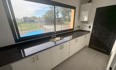 Casa en venta en santa Sofiasanta sofia