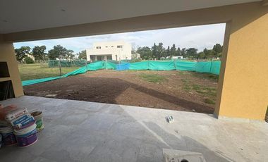 Casa en venta en santa Sofiasanta sofia