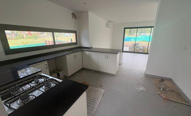 Casa en venta en santa Sofiasanta sofia