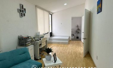 CASA EN RENTA EN CONDADO DE SAYAVEDRA.