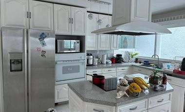 CASA EN RENTA EN CONDADO DE SAYAVEDRA.