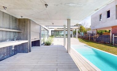 Casa en Rumencó Joven