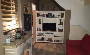 PH 3 ambientes con patio. Reciclado. Impecable.