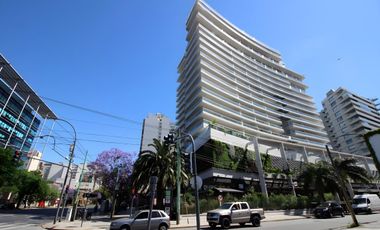 Palmera Libertador y Corrientes Duplex en venta 4 ambientes con cochera