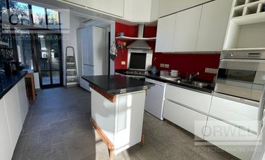 Casa en Alquiler o Venta en Club de Campo Hacoaj. Pileta