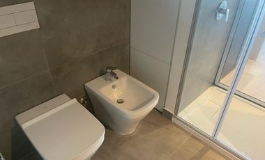 Excelente loft en alquiler a estrenar con cochera. Distrito Quartier, Retiro.