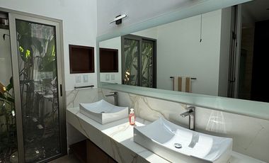 Residencia en Venta o Renta en privada Alto Viento, Temozón, Mérida