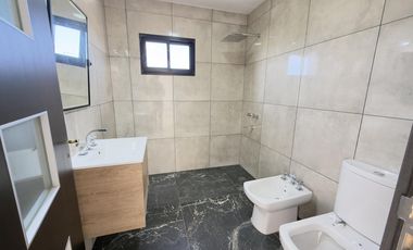 VENTA/APTA CRÉDITO - CASA 2 dormitorios a estrenar  - Funes Norte, Funes
