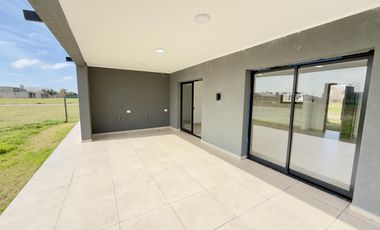 VENTA/APTA CRÉDITO - CASA 2 dormitorios a estrenar  - Funes Norte, Funes
