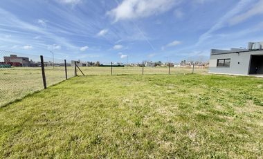 VENTA/APTA CRÉDITO - CASA 2 dormitorios a estrenar  - Funes Norte, Funes