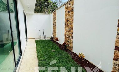 Casa en venta en Fracc en Coatepec – 5 recámaras y roof garden icónico