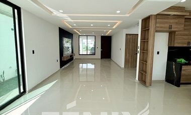 Casa en venta en Fracc en Coatepec – 5 recámaras y roof garden icónico