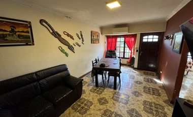 Casa en venta barrio Los Pinares