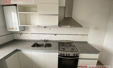 Departamento 2 ambientes en venta en Castelar norte
