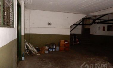 Cochera en block en venta, OPORTUNIDAD.