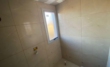 EXCELENTE CASA DE 3 AMB EN EL BARRIO SAN RAFAEL