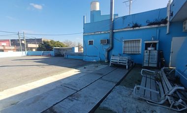 Edificio Comercial en bloque