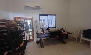 Edificio Comercial en bloque