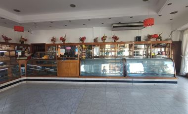 Edificio Comercial en bloque