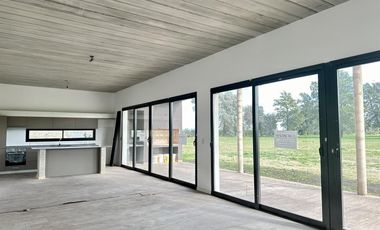¡Ven y descubre tu refugio de ensueño en La Federala Club de Campo!