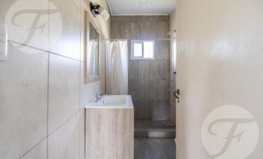 Gran oportunidad de Inversión - Tres Casas con Piscina en Venta - Alta Rentabilidad