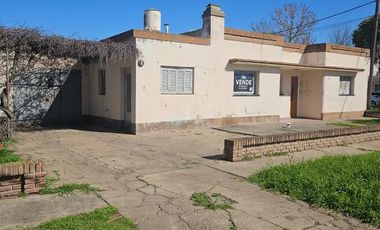 Casa SE VENDE