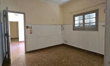 Casa SE VENDE