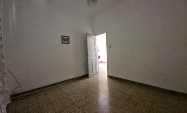 Casa SE VENDE