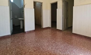 Casa SE VENDE