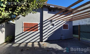 EXCELENTE CASA EN COSTA AZUL