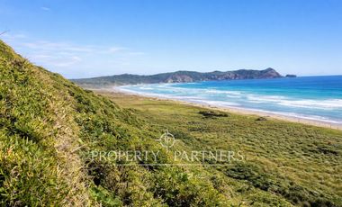 Terreno con orilla de mar en «Playa Rahue», vistas espectaculares y alto potencial inmobiliario