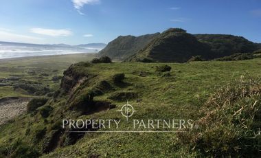 Terreno con orilla de mar en «Playa Rahue», vistas espectaculares y alto potencial inmobiliario
