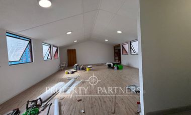 Remodelada y Amplia planta libre  con ubicación estratégica!