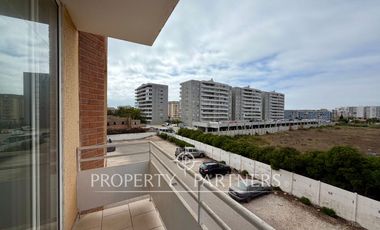 ¡A PASOS DE LA PLAYA! Venta Depto 3D/1B en Condominio Reinos de España