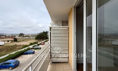 ¡A PASOS DE LA PLAYA! Venta Depto 3D/1B en Condominio Reinos de España