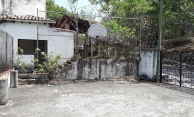 CASA PARA REMODELAR CON EXCELENTE VISTAS DEL ESTADO DE MORELOS JIUTEPEC