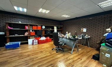 RENTA BODEGA - OFICINAS, ZONA COAPA, 600 M2, EXCELENTE DISTRIBUCIÒN. 5 MINUTOS PERIFERICO SUR