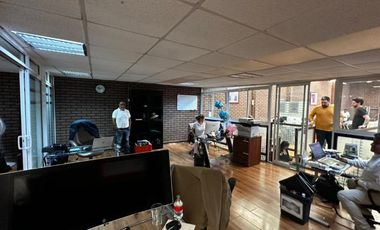 RENTA BODEGA - OFICINAS, ZONA COAPA, 600 M2, EXCELENTE DISTRIBUCIÒN. 5 MINUTOS PERIFERICO SUR