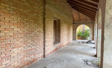 Importante propiedad - A metros de Circunvalación y Autopista Santa Fe