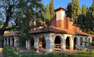 Importante propiedad - A metros de Circunvalación y Autopista Santa Fe