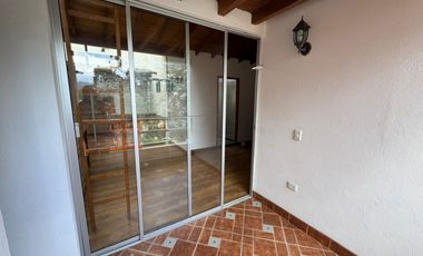 Segundo piso en venta en un sector muy residencial
