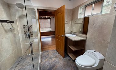 Segundo piso en venta en un sector muy residencial