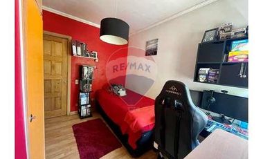 Hermosa casa con amplio terreno en Ñuñoa